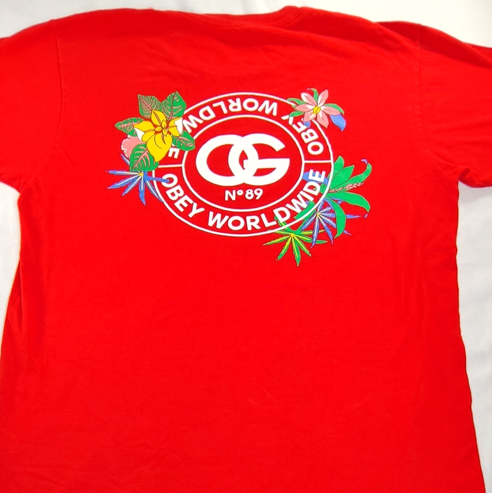 Obey Worldwide #89. Medium